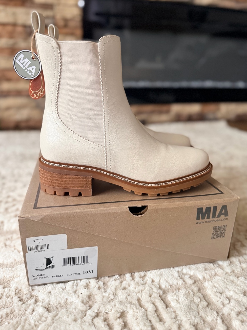 MIA Cream Leather Lug Sole Chelsea Booties